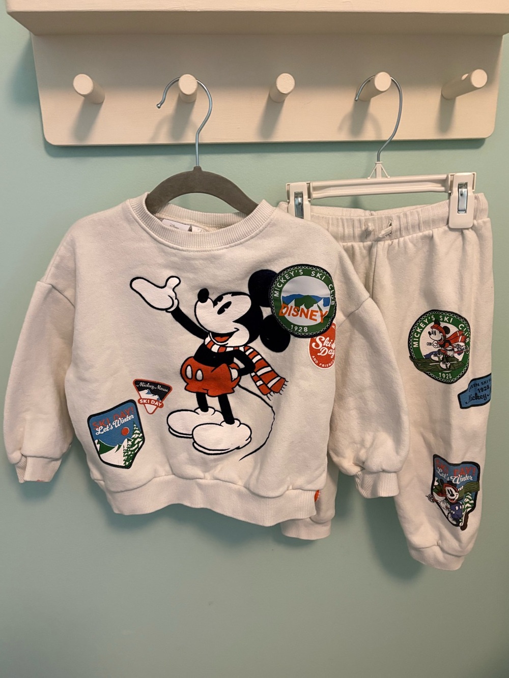 Zara Disney Kids White Mickey Mouse Sweatshirt & Jogger Set